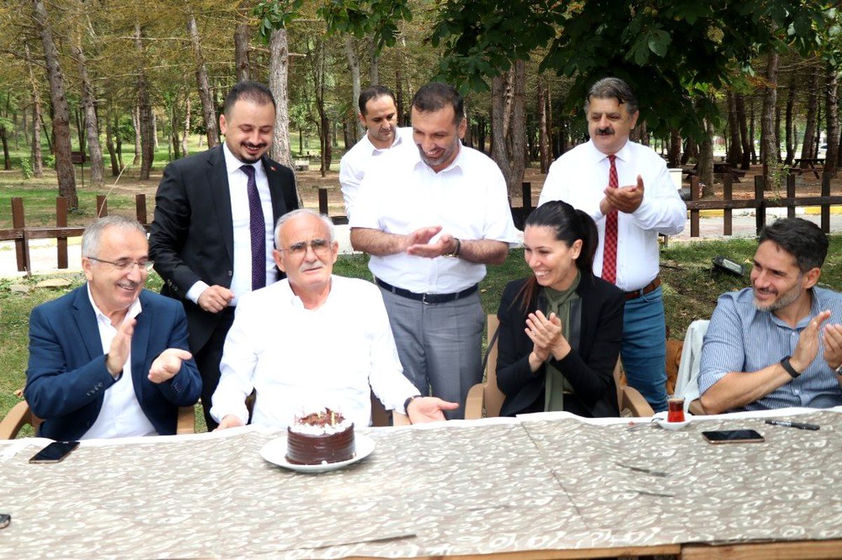 Yusuf Ziya Yılmaz\'ı duygulandıran sürpriz