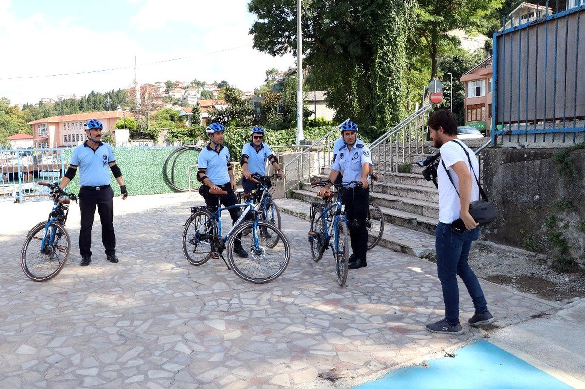 Beykoz sahillerinde bisikletli zabıtalar iş başında