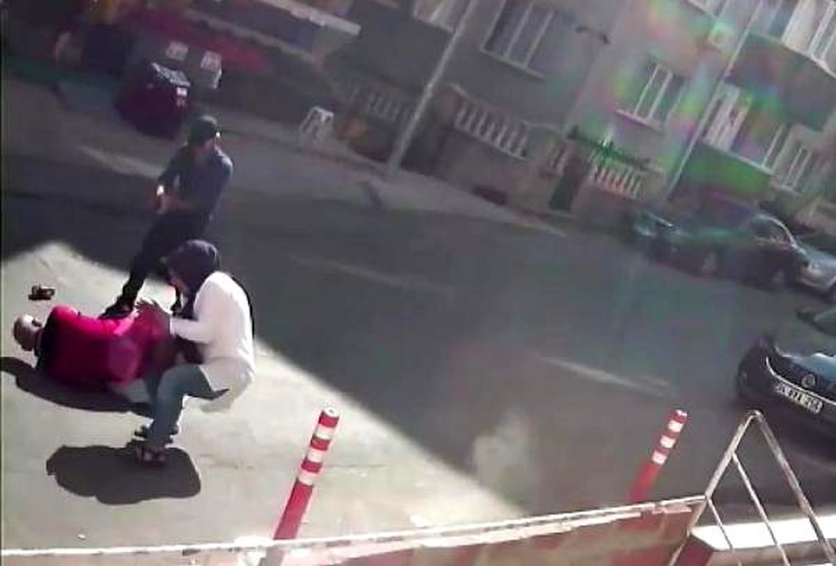 Birlikte yaşayan çifte sokakta silahlı saldırı: 1 ölü, 1 yaralı
