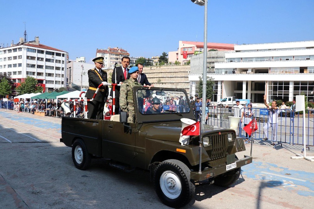 Bolu\'da 30 Ağustos Zafer Bayramı kutlandı