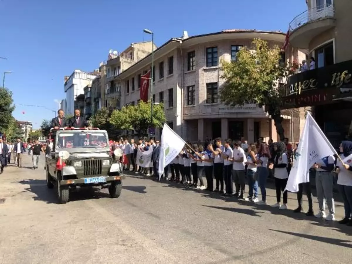 Bursa\'da 30 ağustos zafer bayramı coşkusu