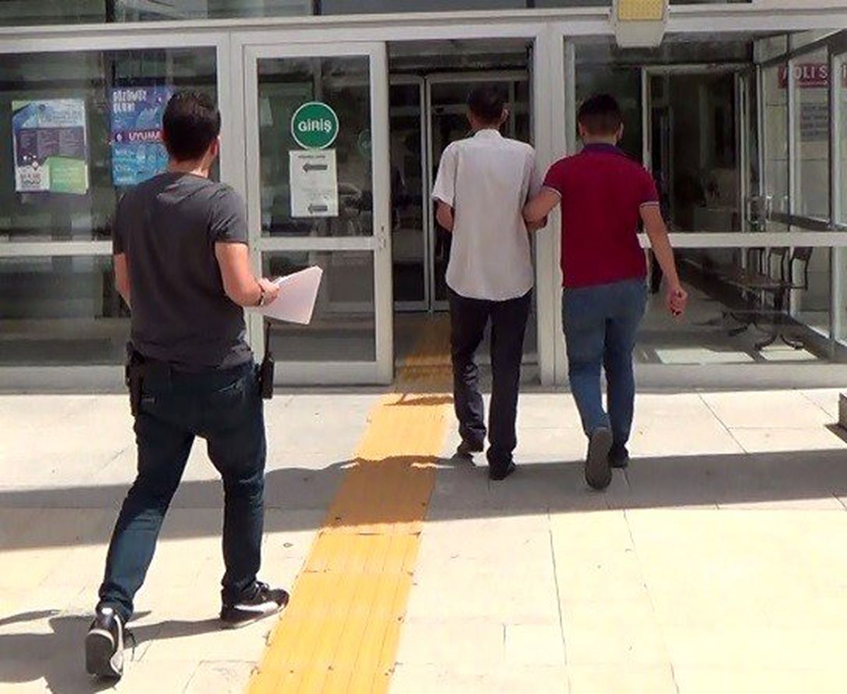 Evinde 30 paket eroin bulunan şüpheli tutuklandı