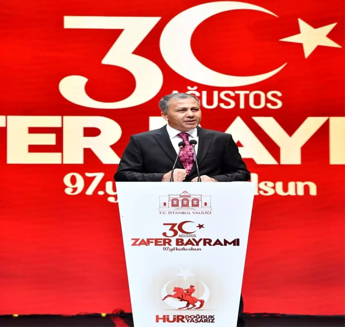 İstanbul Valiliğinden 30 Ağustos Zafer Bayramı resepsiyonu