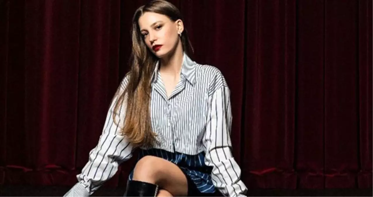 Serenay Sarıkaya\'dan Instagram\'ı sallayan bikinili poz!