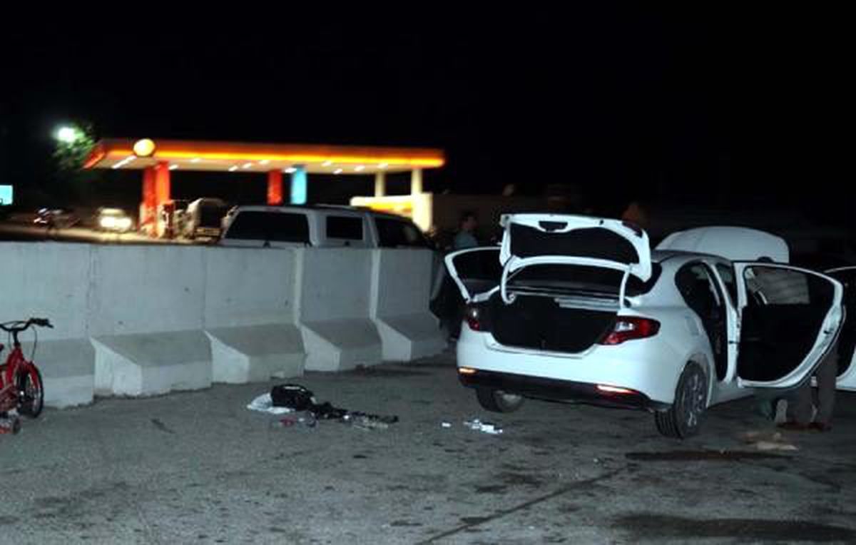 Şüphe üzerine durdurulan otomobilden patlayıcı çıktı, 4 şüpheli tutuklandı