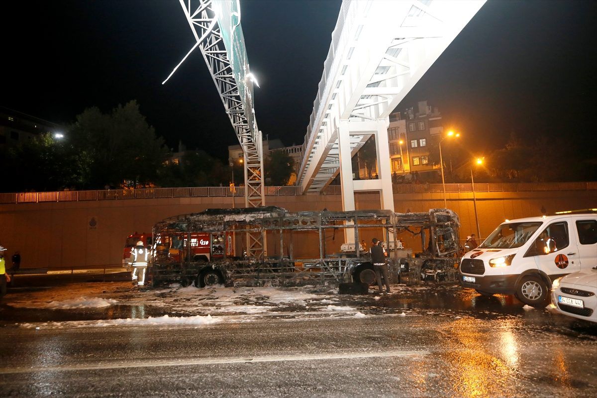 TEM otoyolunda otobüs yangını