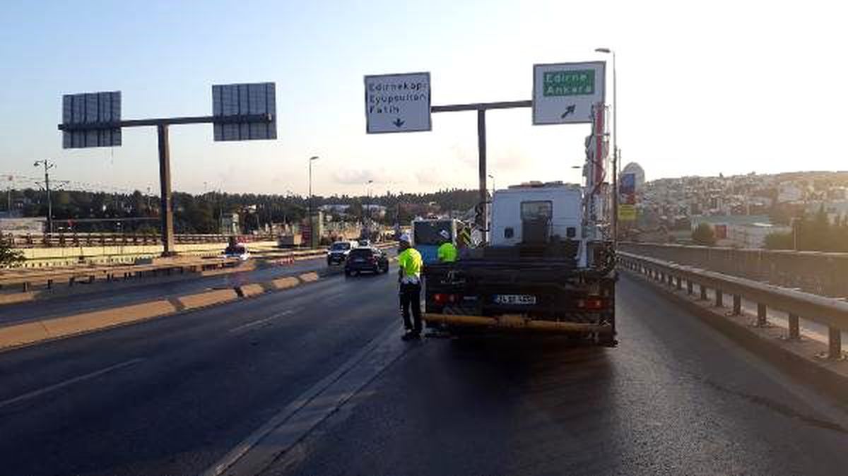 Vatan caddesi trafiğe kapatıldı