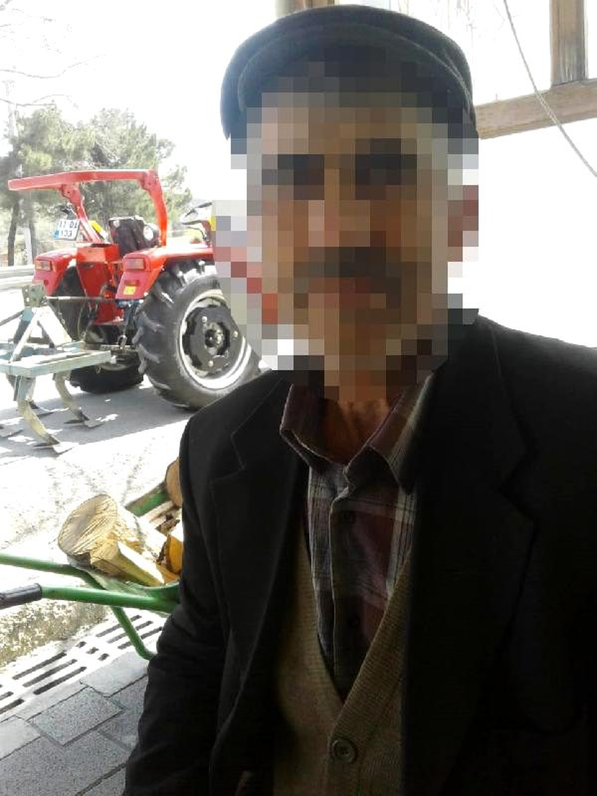 Yeğenine tecavüz iddiasıyla tutuklandı