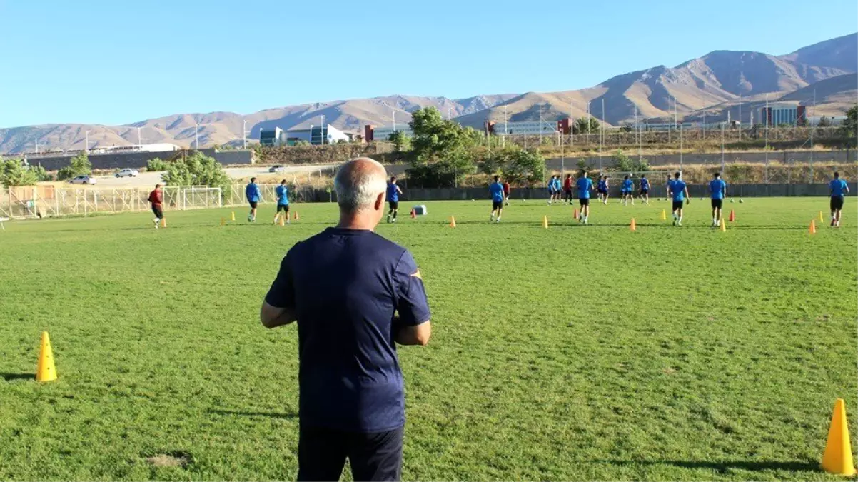 Yeşilyurt Belediyespor sezonu Bayrampaşa maçıyla açacak