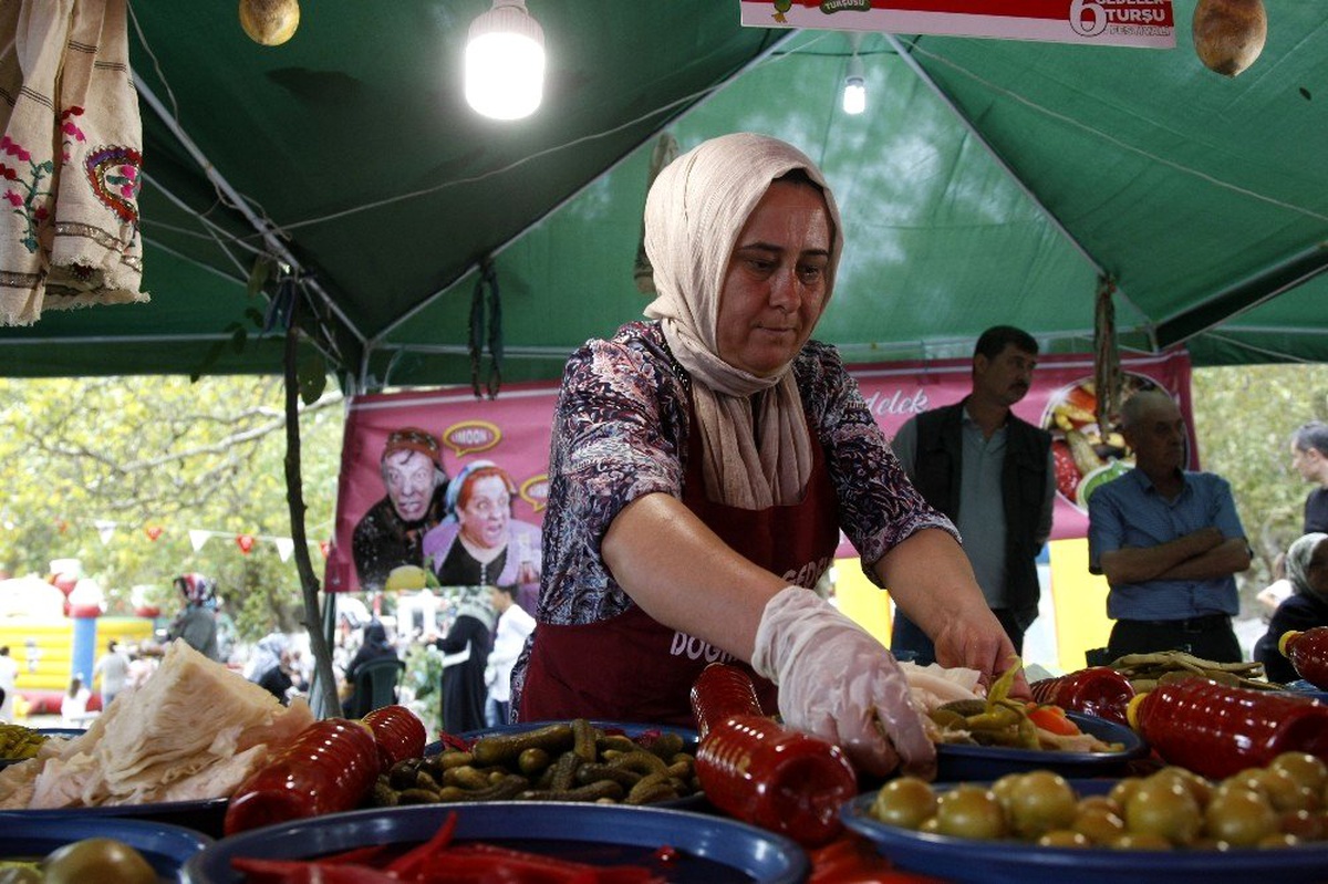 En güzel turşu fotoğraflarını çektiler