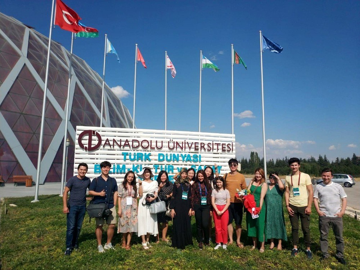 Güney Koreli turizm bloggerları, Eskişehir\'den mutlu ayrıldı
