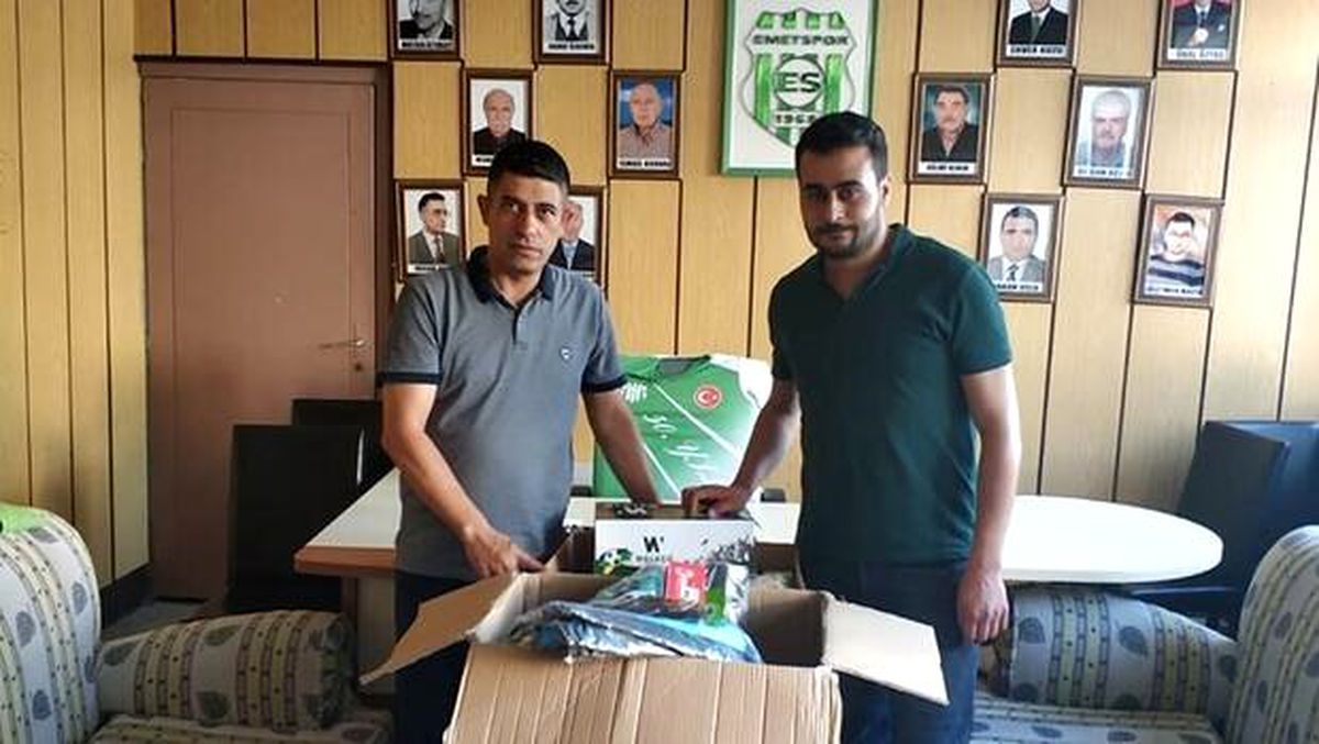 İbrahim Üzülmez\'den, Emetspor\'a malzeme desteği!