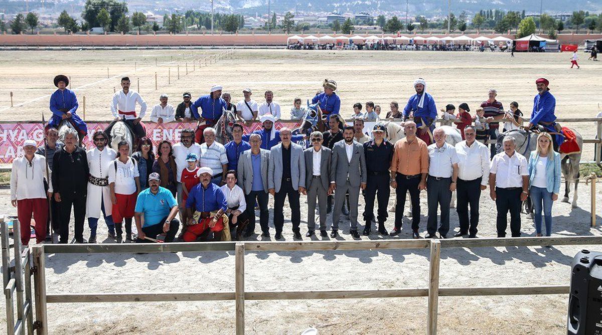 Kütahya\'da Türk Oyunları Festivali