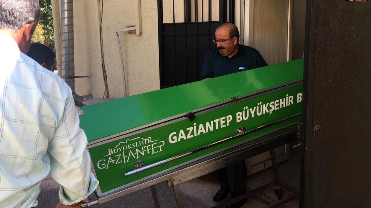 Motosikletin çarptığı yaşlı kadın hayatını kaybetti