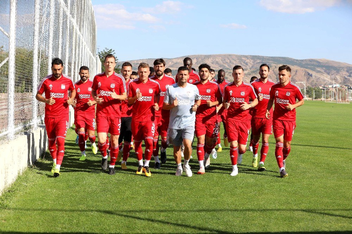 Sivasspor, Gaziantep maçı hazırlıklarını tamamladı