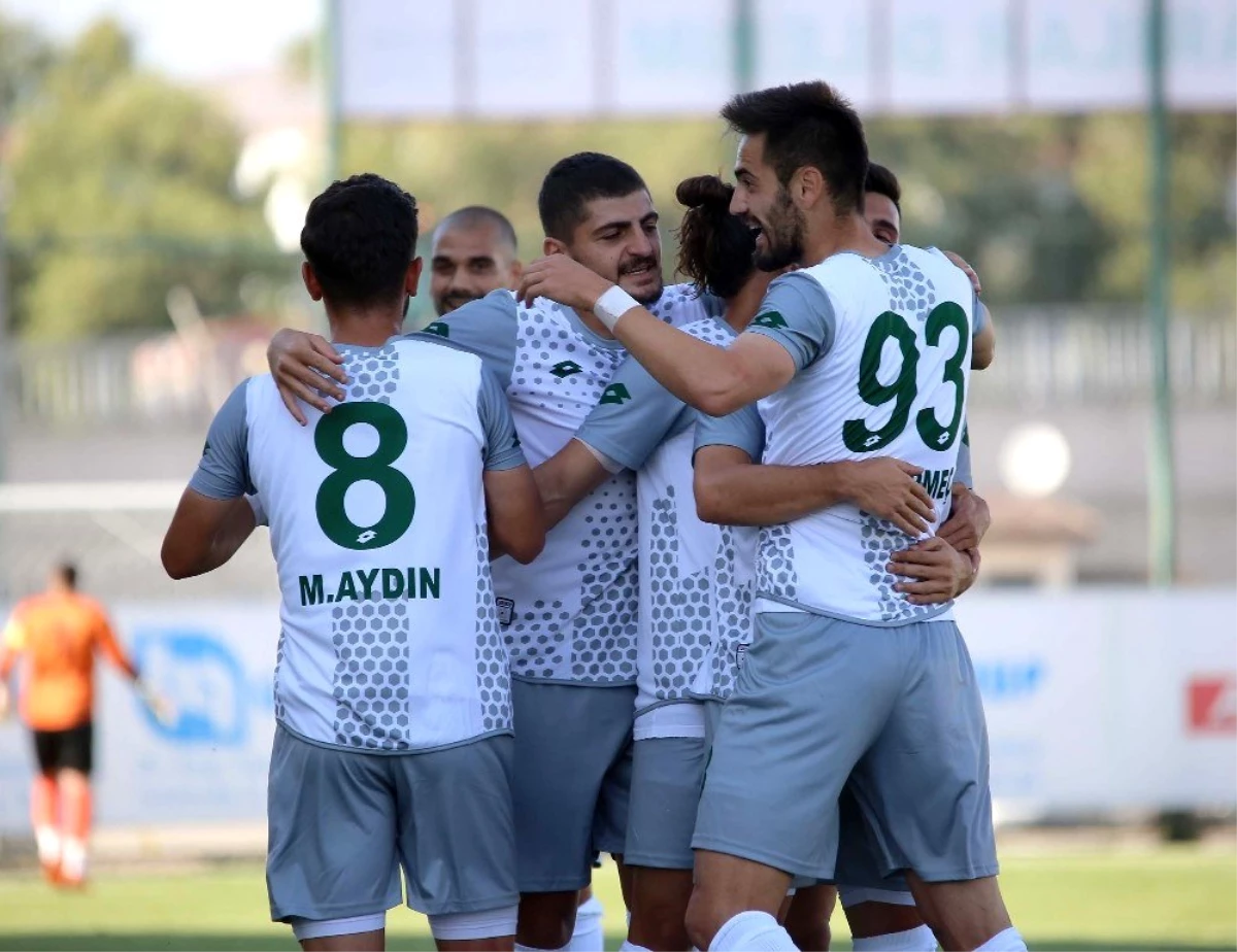 TFF 2. Lig: Sivas Belediyespor: 6 - Kardemir Karabükspor: 1