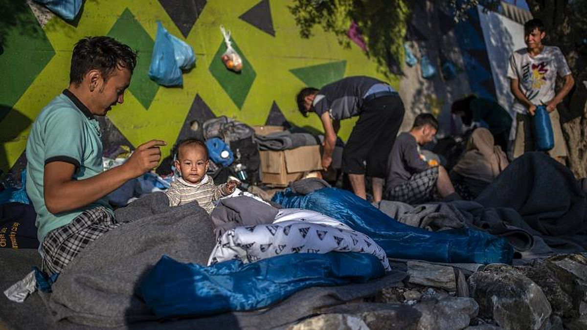 Türkiye\'den Yunanistan\'a giden göçmen arttı: Atina önlem paketi açıkladı