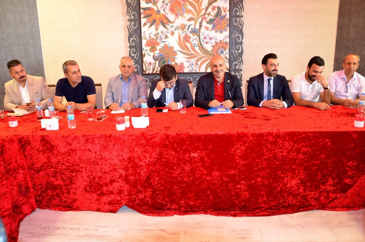 AK Parti Milletvekili Ziver Özdemir, gazetecilerle buluştu