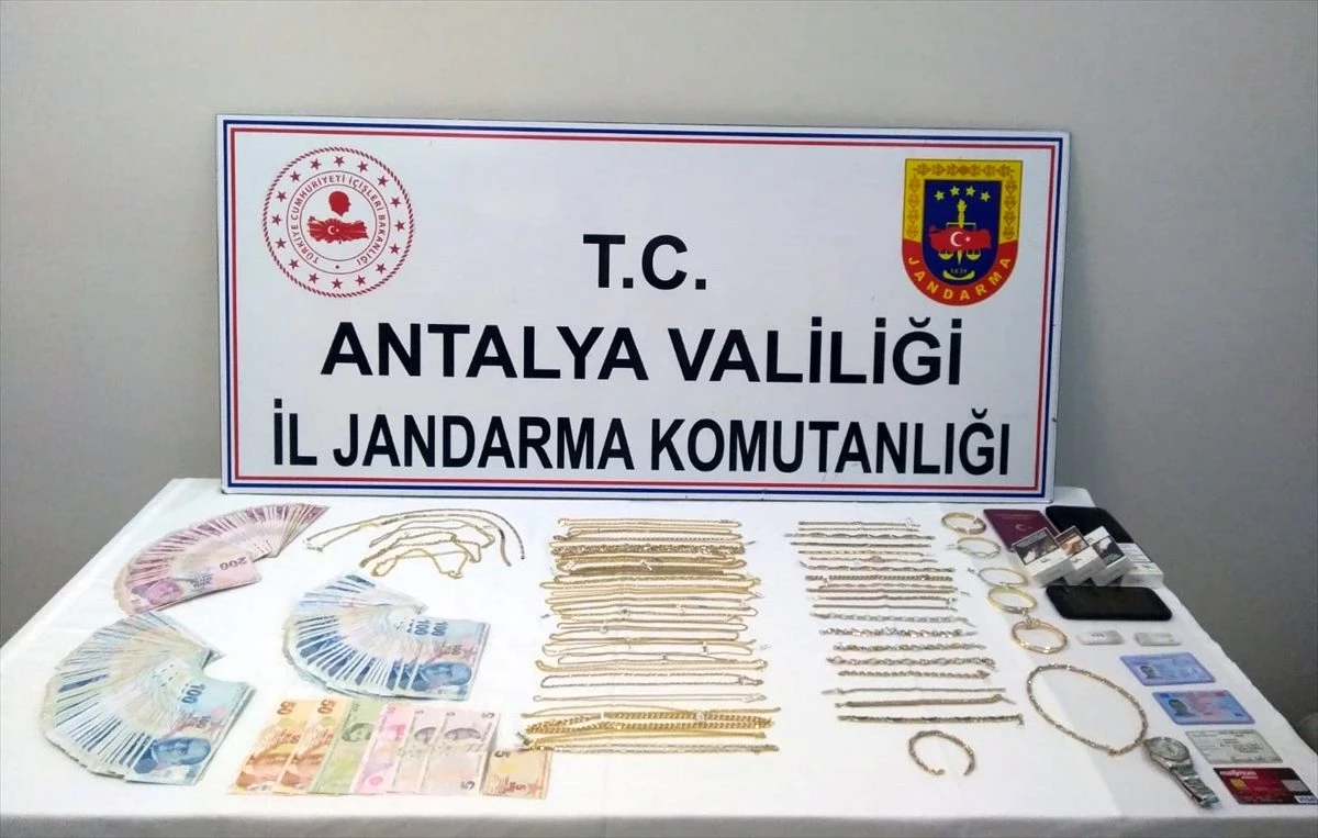 Antalya\'daki kuyumcu hırsızlığı