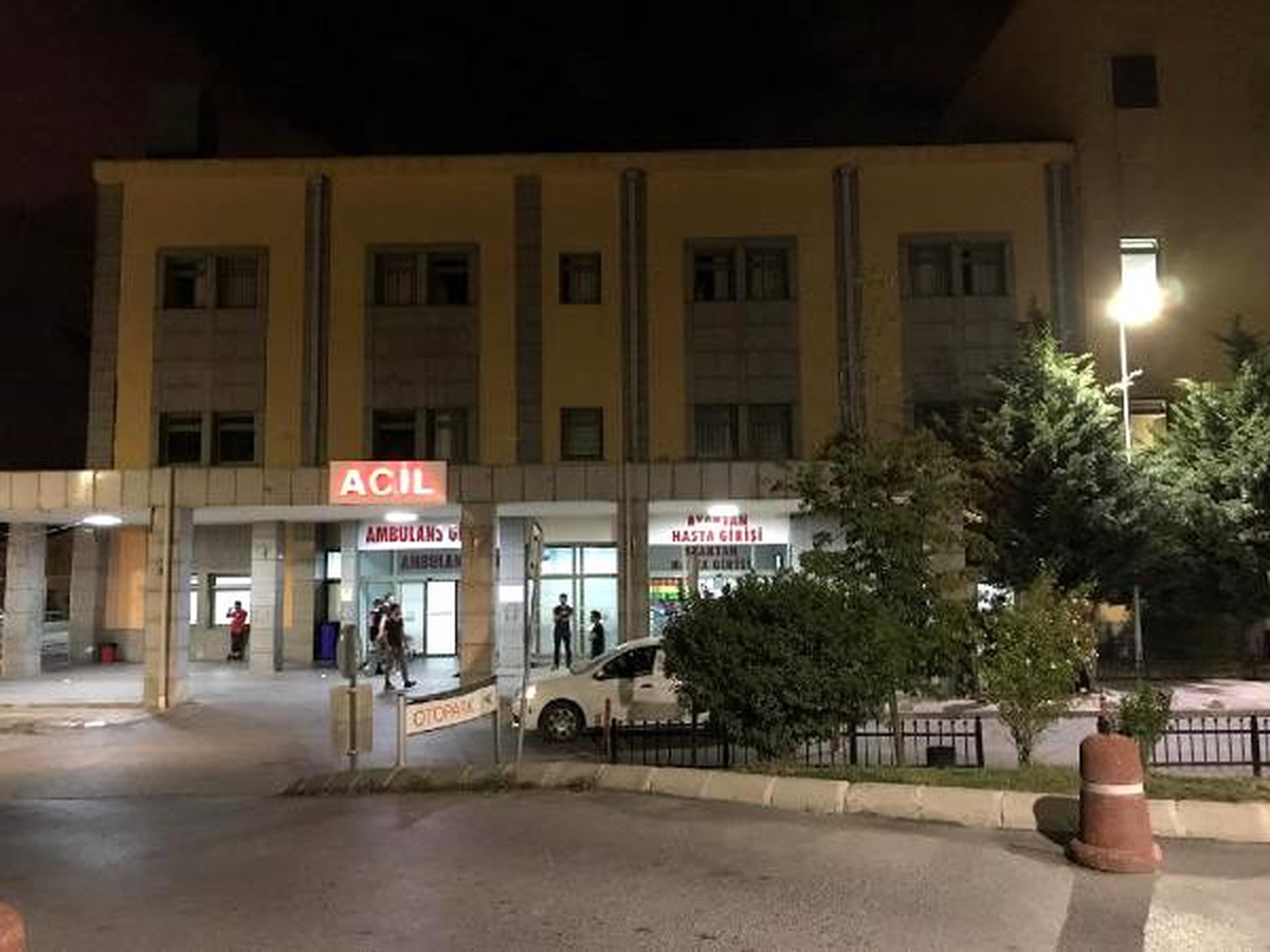 Arnavutköy\'de 80 kişi düğün yemeğinden zehirlendi