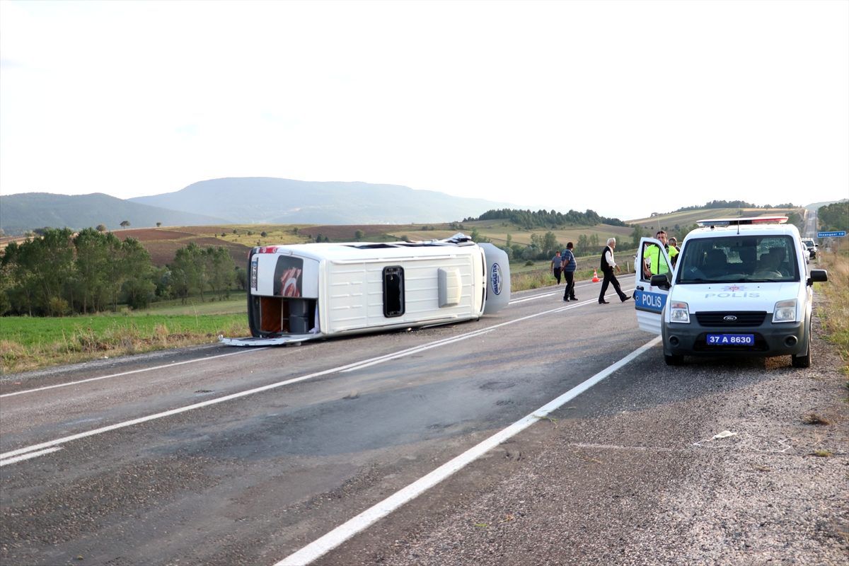 Düğün dönüşü trafik kazası