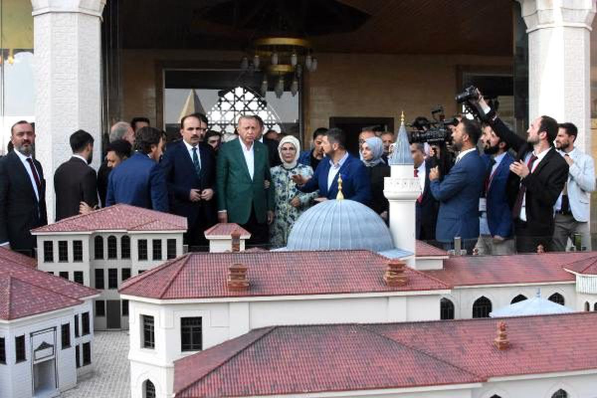 Erdoğan: gidebilecekleri tek yer, bir sonraki seçimde sandığın en dibi olacaktır (2)