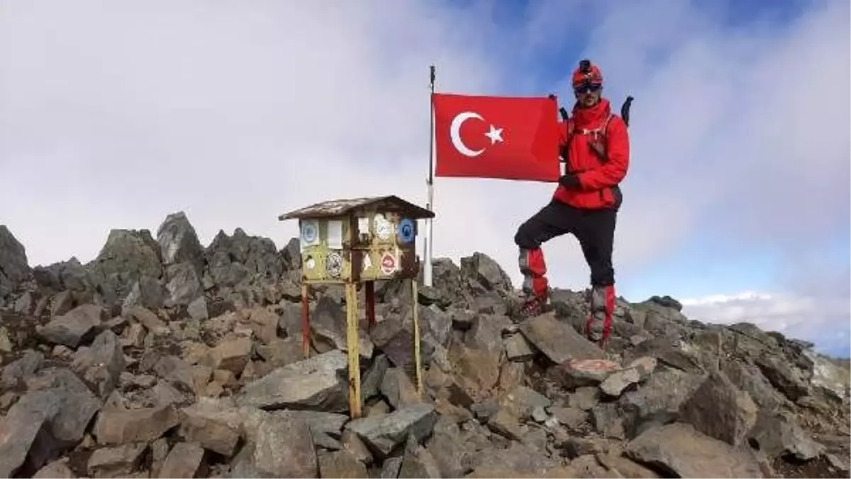 Kaçkar dağları\'nda kayıp 2 dağcı bulundu