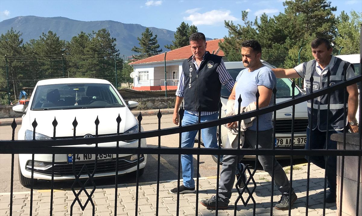 Karabük\'teki düğünde maganda kurşunu isabet eden kişinin ölümü