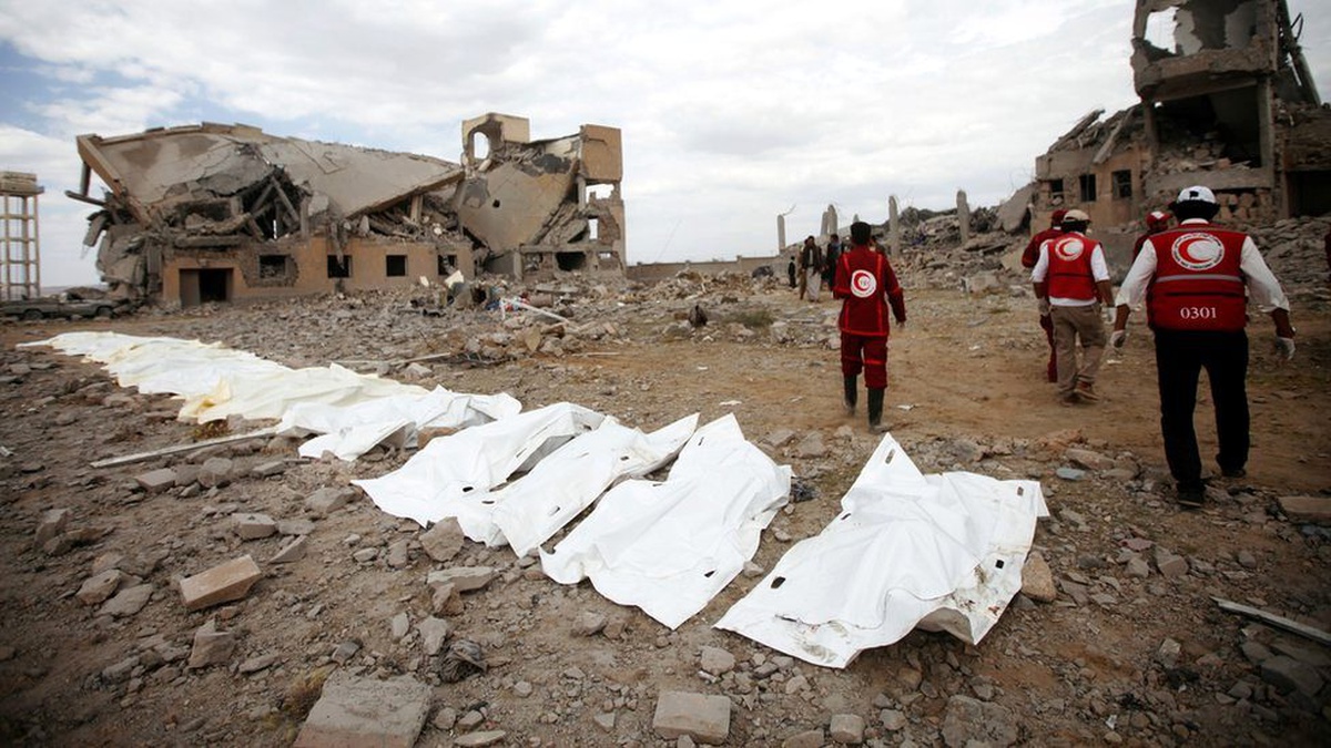 Kızılhaç: Yemen\'de 100\'den fazla kişi hava saldırısında öldü
