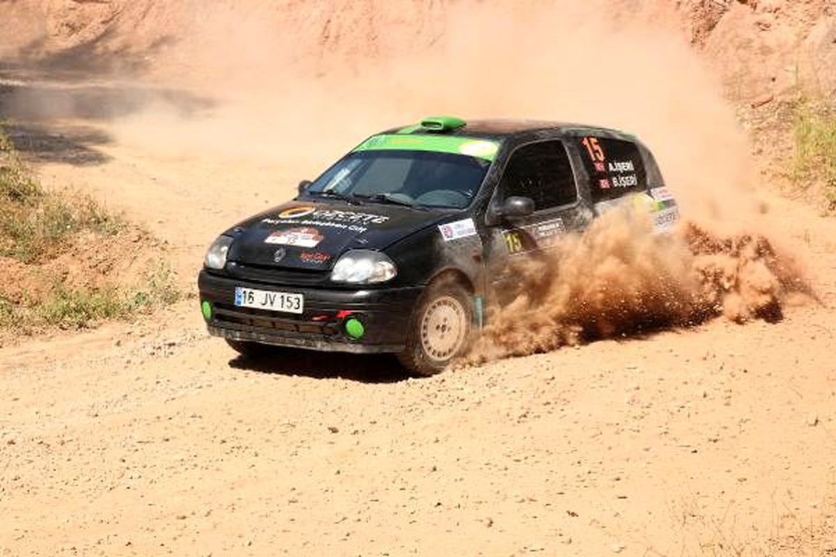 Pamukkale rallisi nefes kesti