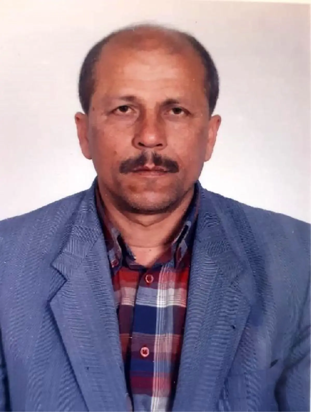 Spiral fişini prize takarken akıma kapıldı, hastanede öldü