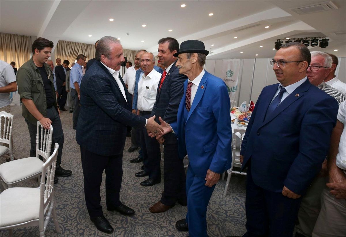 TBMM Başkanı Şentop muhtarlarla buluştu