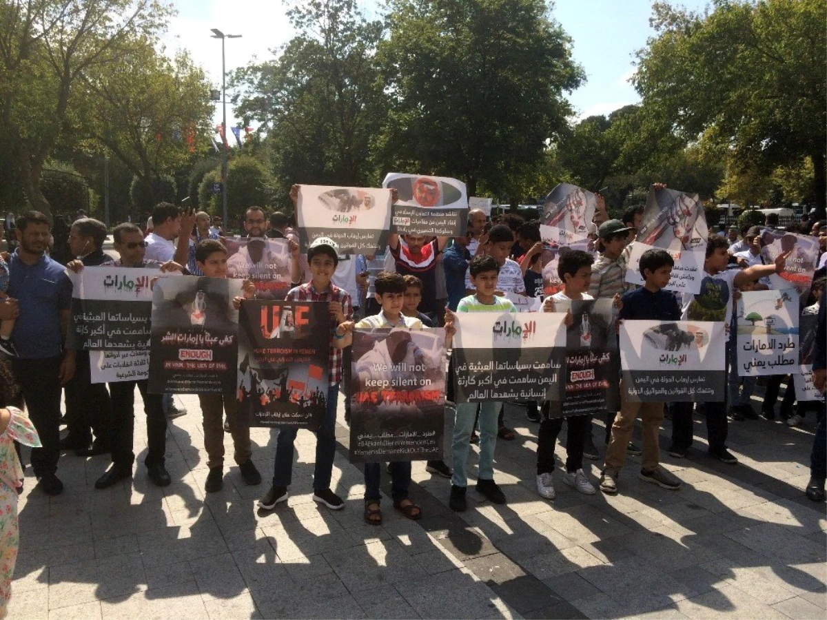 Yemenliler BAE\'nin saldırılarını protesto etti