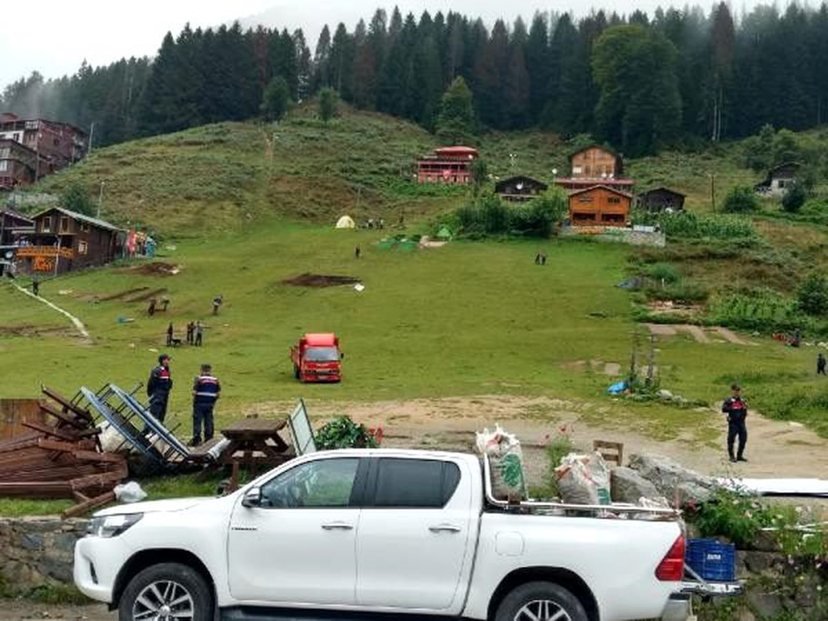 Ayder\'de salıncaklar kaldırılıyor
