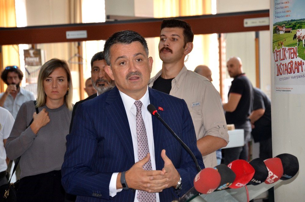 Bakan Pakdemirli\'den yangını üstlenen PKK yorumu Açıklaması