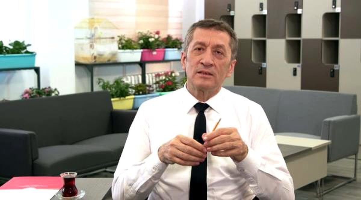 Bakan selçuk: vizyon belgesinde yaptığımız çalışmayı ekim\'de paylaşacağız
