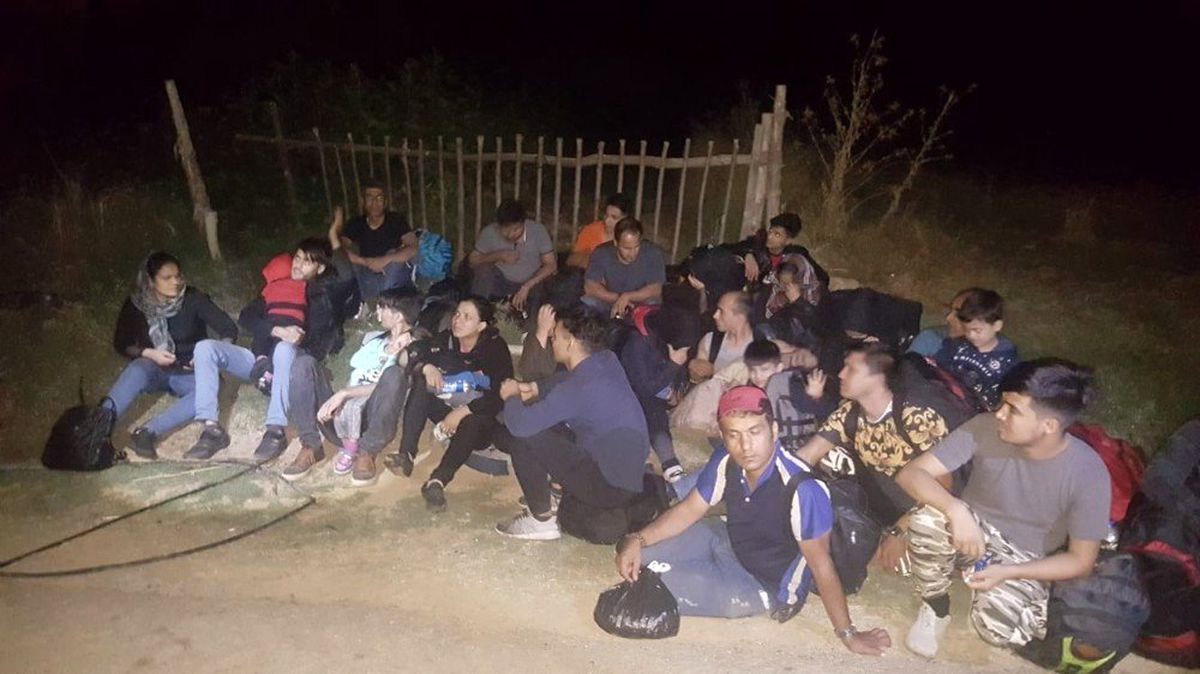 Çanakkale\'de 48 mülteci yakalandı