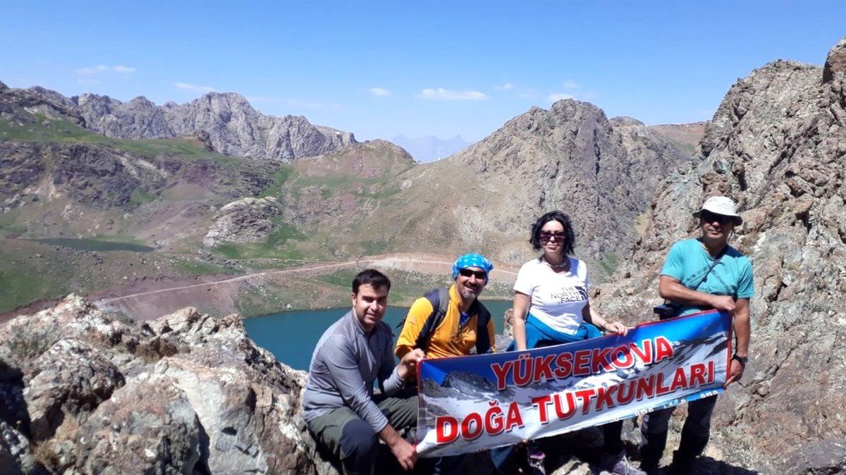 Dağcılardan Sat göllerine yoğun ilgi