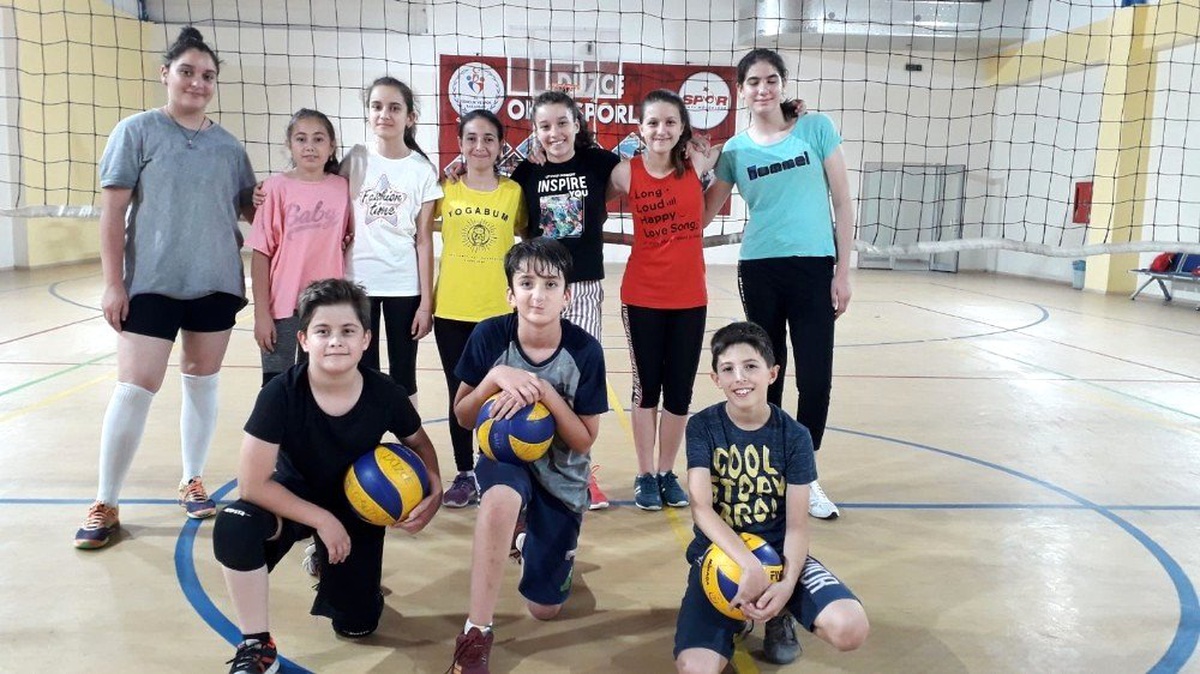 Düzce\'de 9 bin 156 çocuk yazı dolu dolu geçirdi