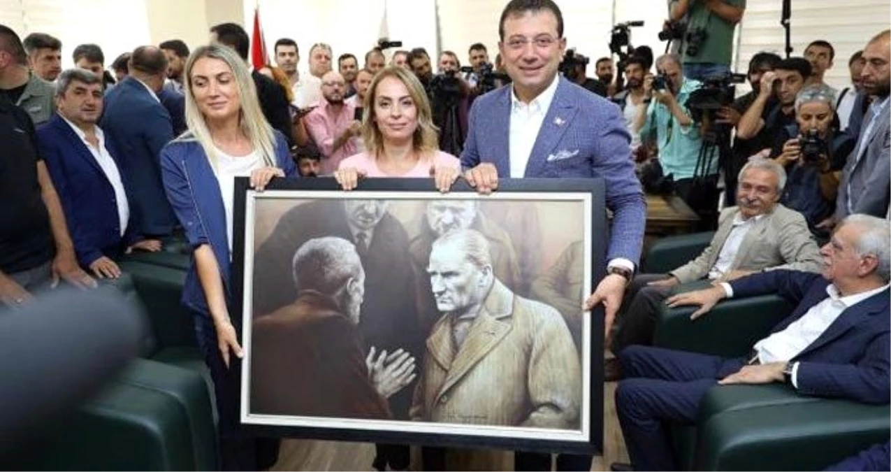 HDP\'li başkana Atatürk portresi hediye eden İmamoğlu\'ndan eleştirilere yanıt