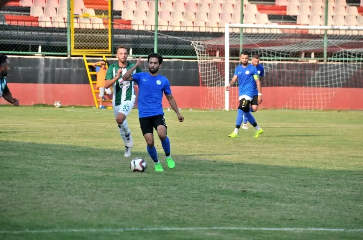 Karaköprü Belediyespor galibiyetle başladı