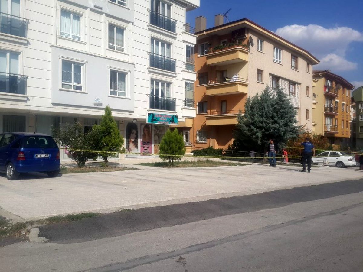 Karısını öldüren koca polisi arayıp teslim oldu