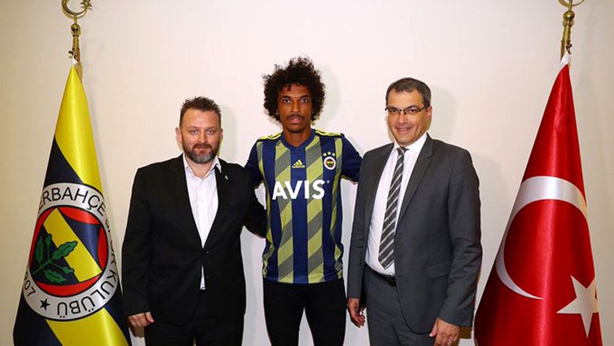 Luiz Gustavo Fenerbahçe\'de