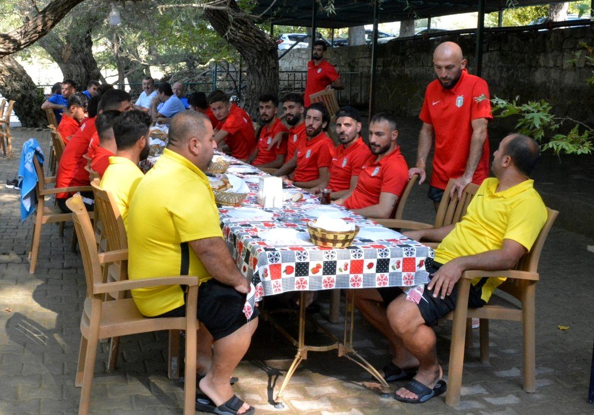 Manavgat Belediyespor moral kahvaltısında bir araya geldi