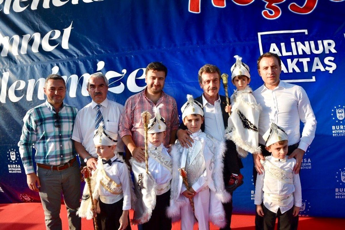 Merinos\'ta sünnet şöleni