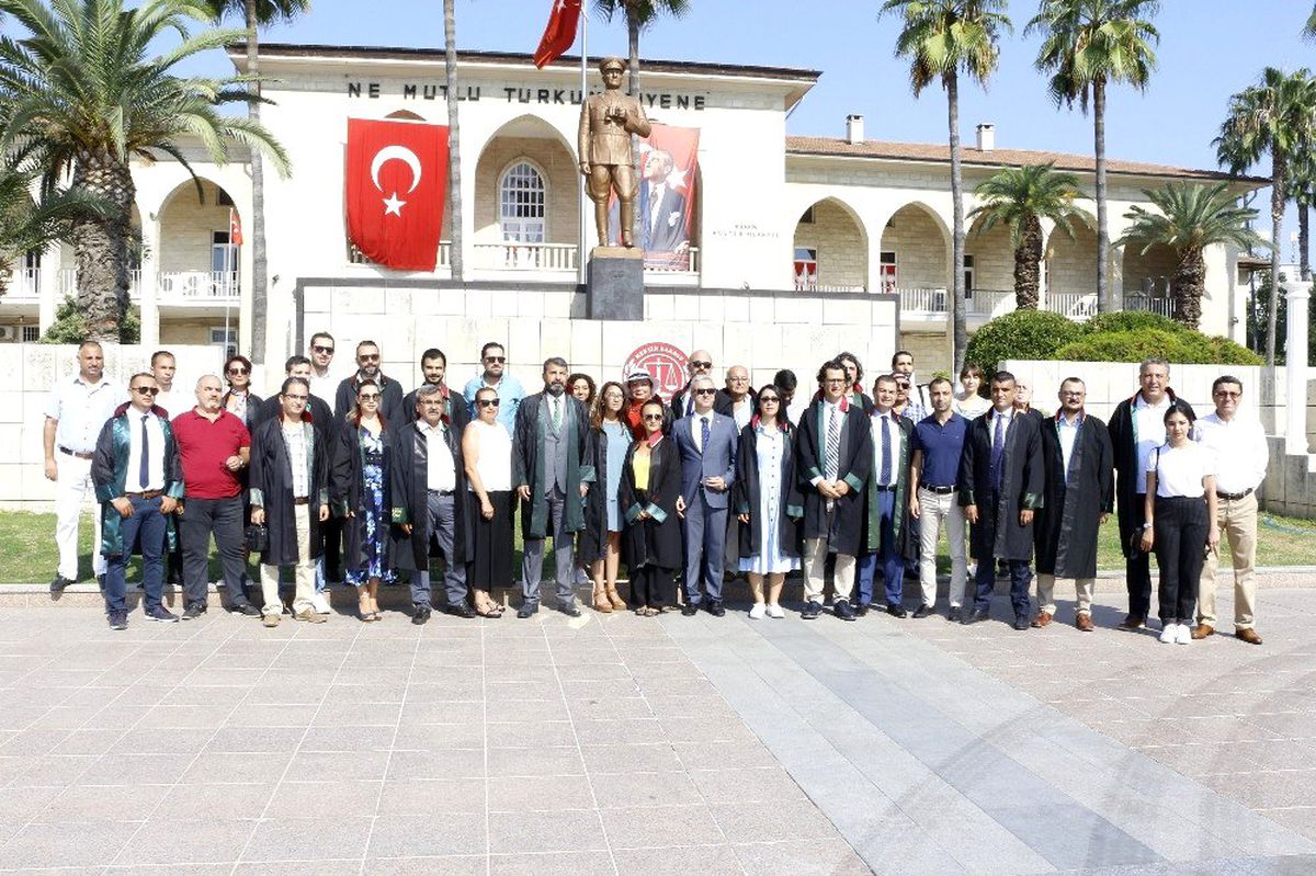 Mersin Barosu\'ndan adli yıl töreni