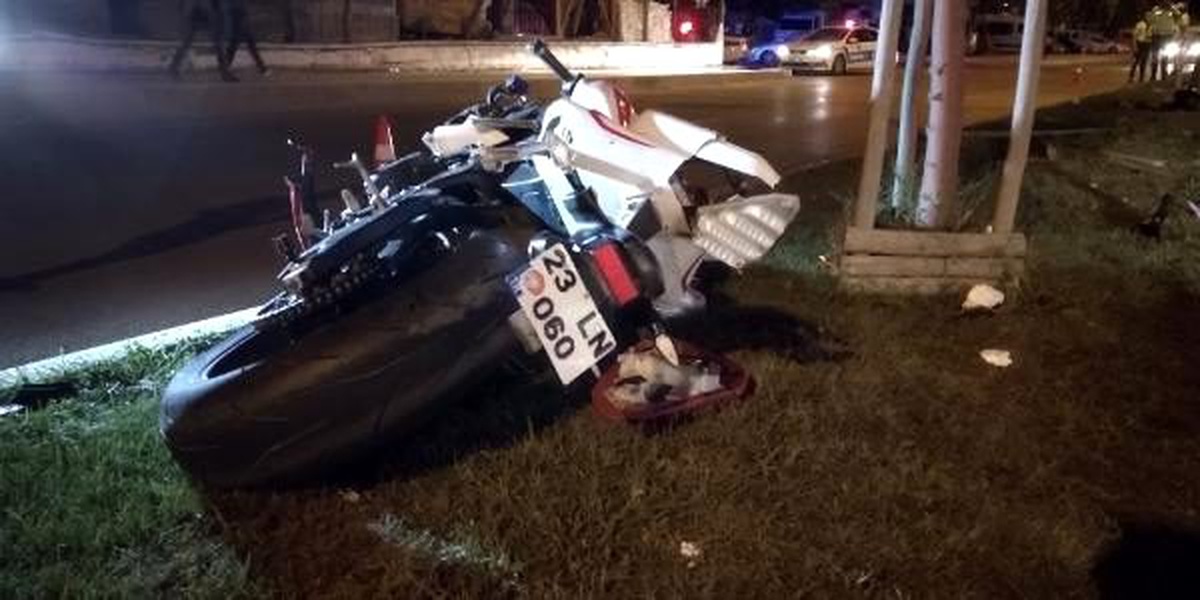 Motosikletin çarptığı yaya öldü, 2 yaralı