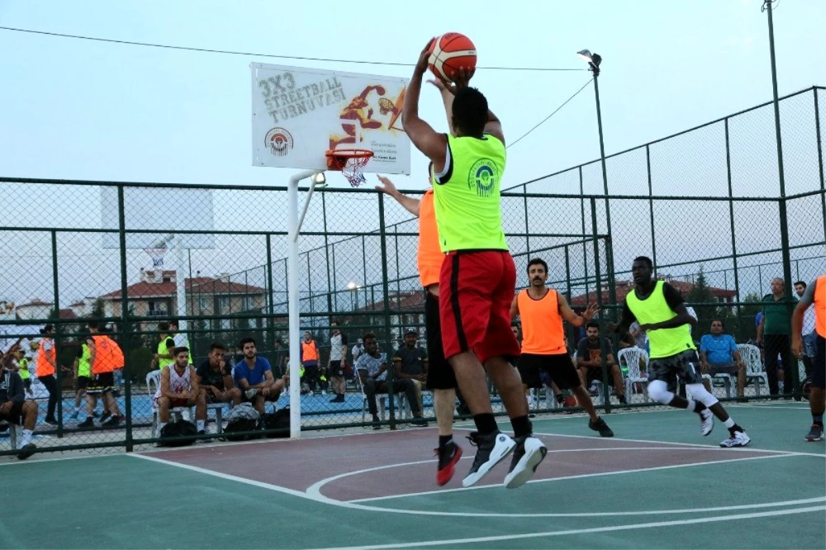 Odunpazarı\'ndan 3X3 Streetball Turnuvası