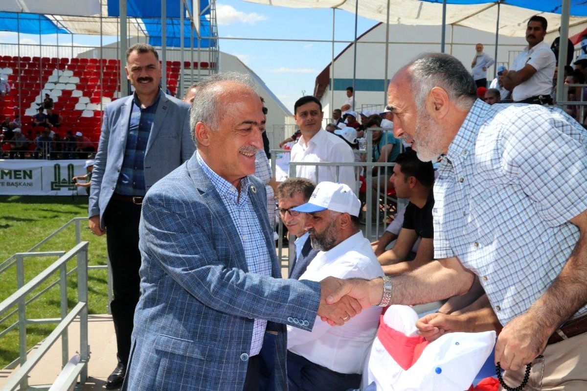 Rektör Çomaklı\'nın hafta sonu mesaisi