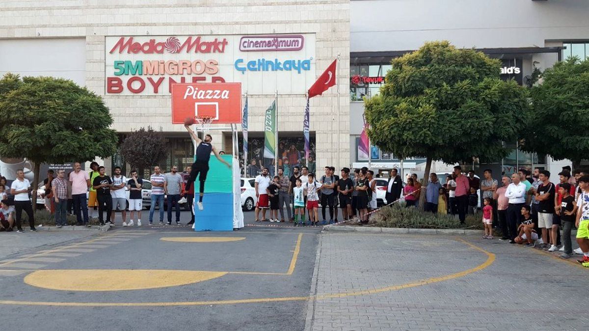 Şanlıurfa Piazza\'da Streetball Turnuvası düzenlendi